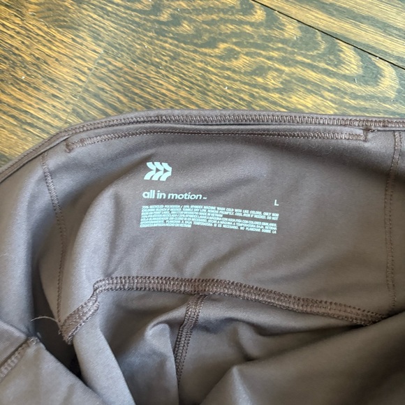 Women's Brushed Sculpt Curvy Pocket Straight Leg Pants from All In Motion - Picture 5 of 6